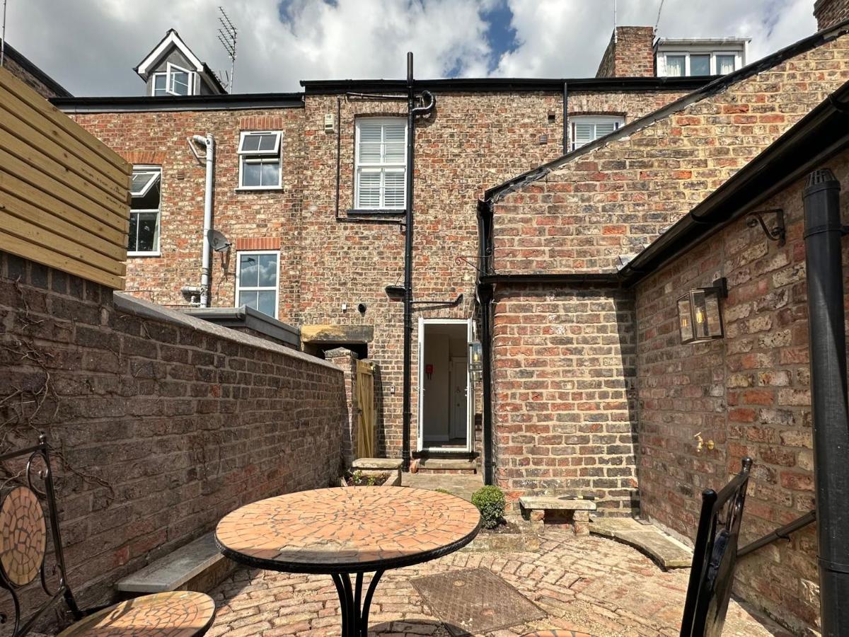 Apartment Guildhall Garden *
